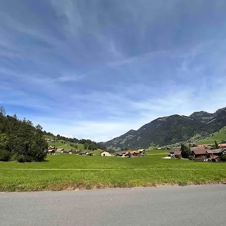 Cozy With Garden And Mountain View. * Zweisimmen
